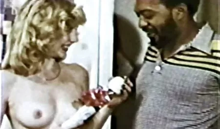 Opalona darmowe filmiki xx busty dojrzałe