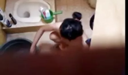 Dziewczyna z rudymi włosami pornuski filmiki ssie kutasa