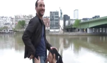 Pokryte twarzy rzucił Seria 4-od filmiki xxx na telefon soboty